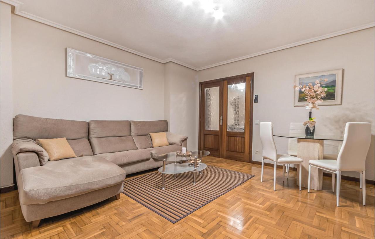 Stunning Apartment In Gijon With Wifi Exterior photo